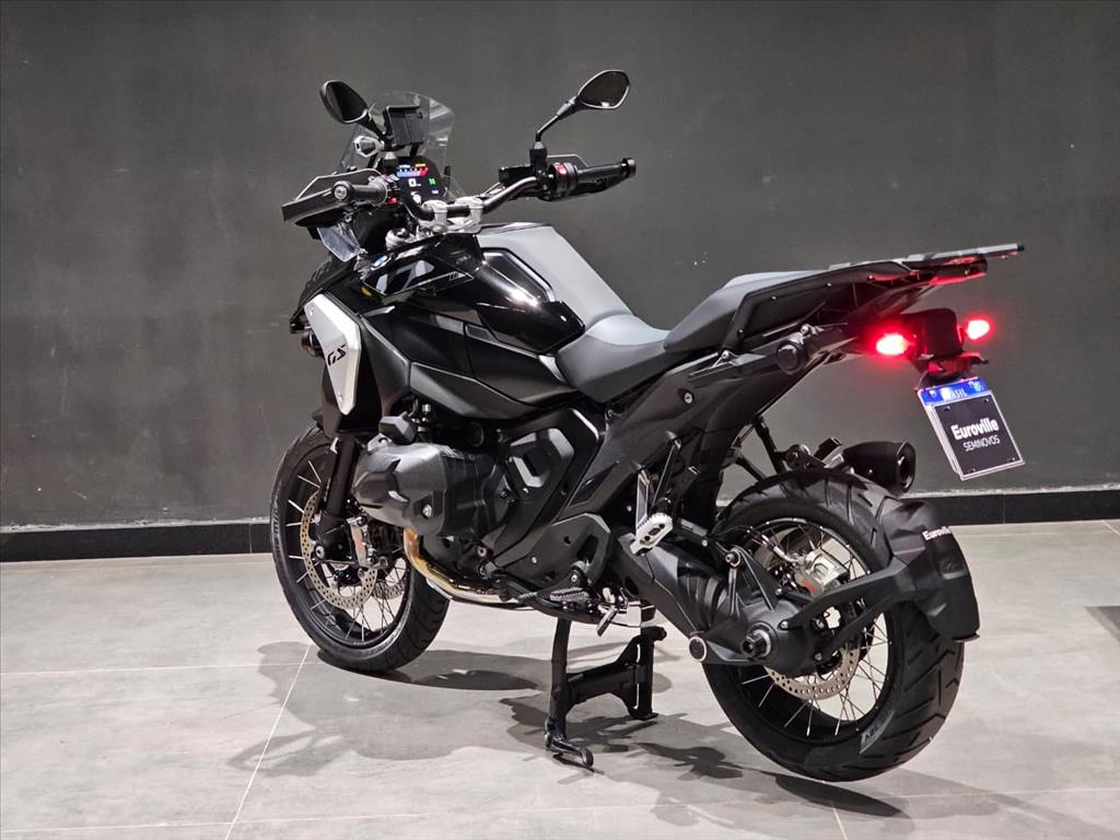 BMW R 1300 GS TRIPLE BLACK 2025