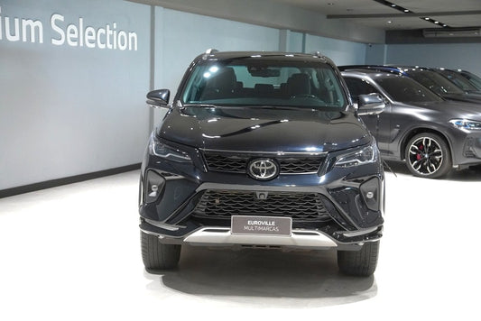 TOYOTA HILUX SW4 2.8 D-4D TURBO DIESEL SRX PLATINUM 7L 4X4 AUTOMÁTICO 2024