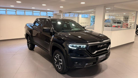 RAM RAMPAGE 2.0 TURBO DIESEL REBEL 4X4 AUTOMÁTICO 2024