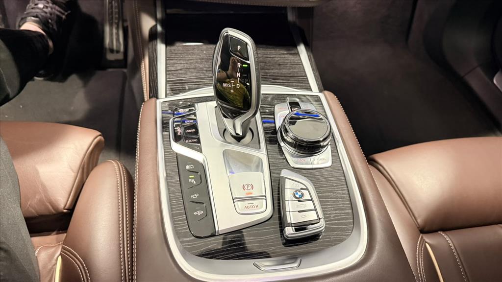 BMW 745Le 3.0 TWINPOWER HÍBRIDO M SPORT AUTOMÁTICO 2020