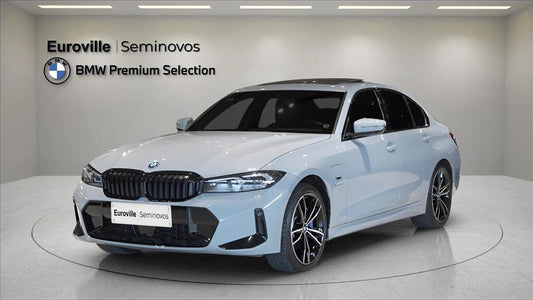 BMW 330e 2.0 16V TURBO HÍBRIDO M SPORT AUTOMÁTICO 2023