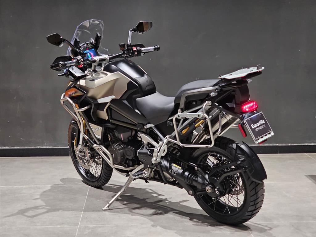 TRIUMPH TIGER 1200 RALLY EXPLORER 2026