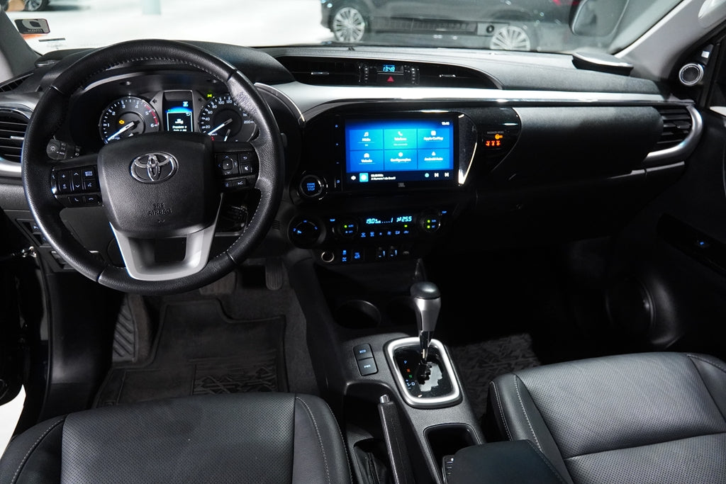 TOYOTA HILUX 2.8 D-4D TURBO DIESEL CD SRX 4X4 AUTOMÁTICO 2025
