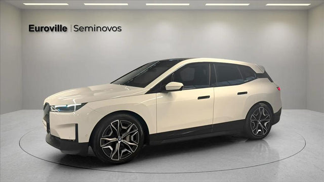 BMW iX Elétrico xDrive40