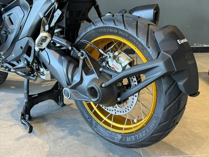 BMW R 1300 GS TRIPLE BLACK 2024