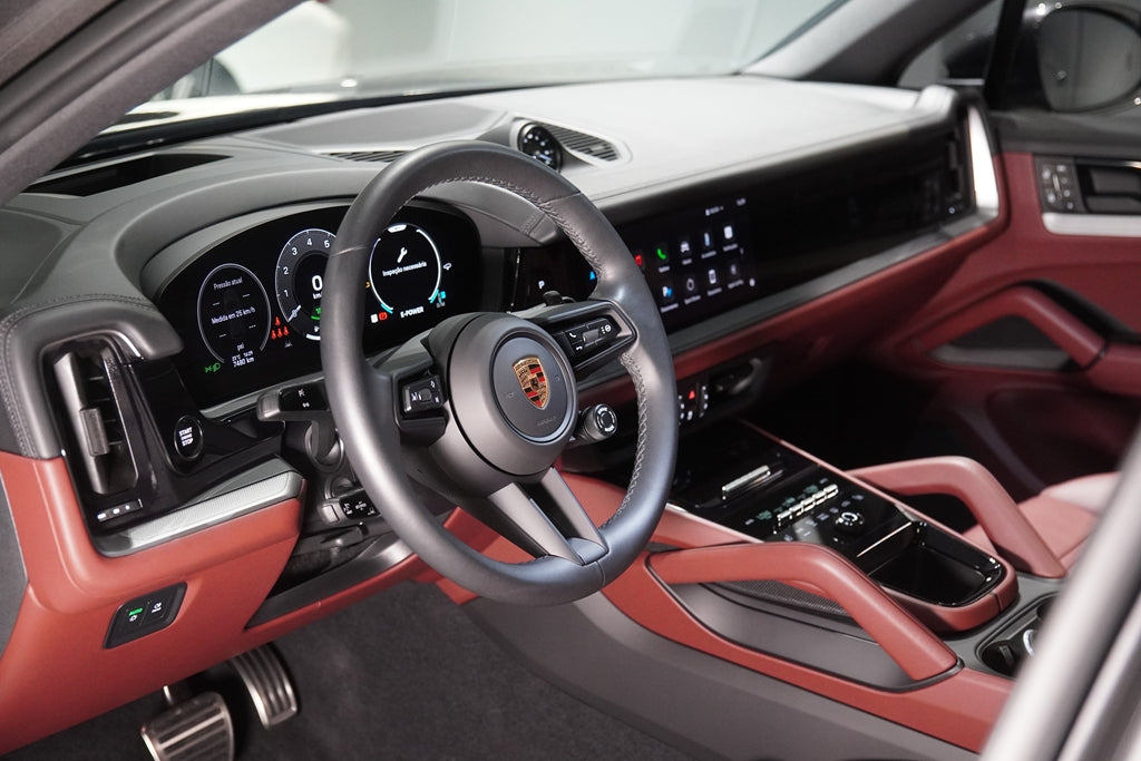 PORSCHE CAYENNE 3.0 V6 E-HYBRID AWD TIPTRONIC S 2024