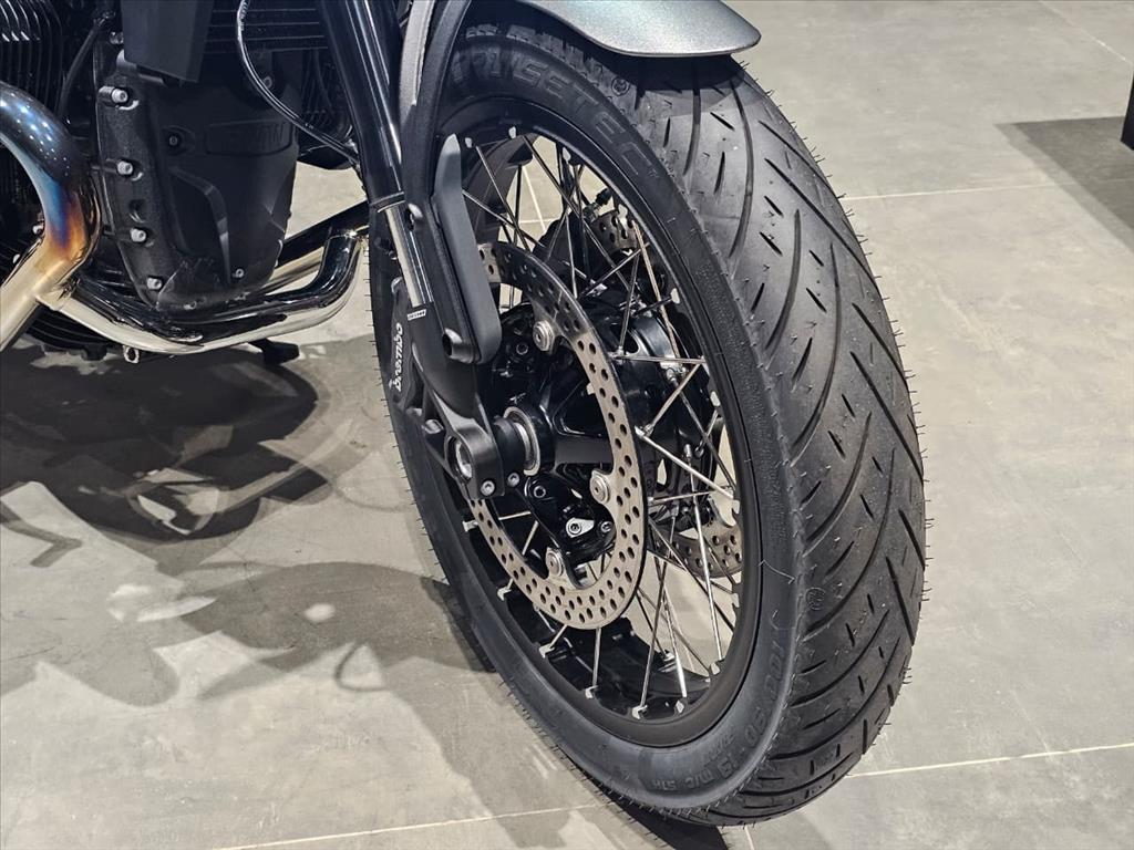 BMW R 12 OPTION 719 2025