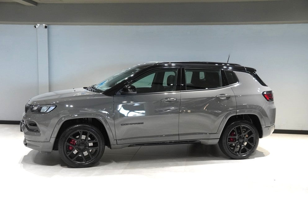 JEEP COMPASS 2.0 HURRICANE 4 TURBO GASOLINA BLACKHAWK AT9 2025