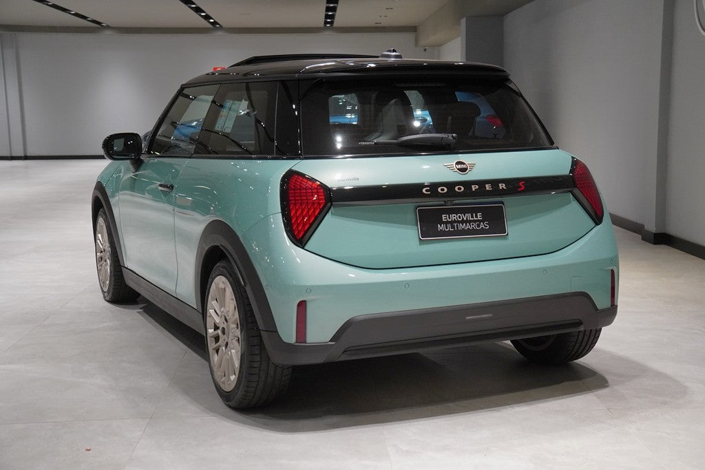 MINI COOPER 2.0 16V TWINPOWER GASOLINA S TOP 2P STEPTRONIC 2026
