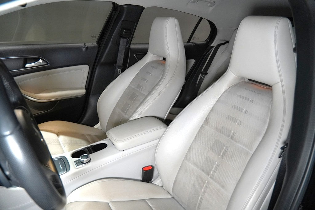 MERCEDES-BENZ GLA 200 1.6 CGI FLEX ADVANCE 7G-DCT 2019