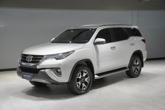 TOYOTA HILUX SW4 2.8 SRX DIAMOND 4X4 7 LUGARES 16V TURBO INTERCOOLER DIESEL 4P AUTOMÁTICO 2020