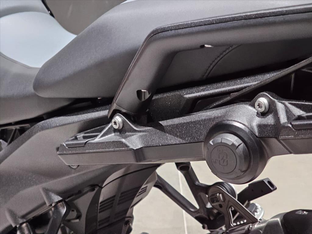 BMW R 1300 GS TRIPLE BLACK 2025