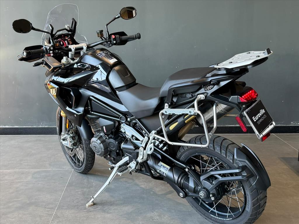 TRIUMPH TIGER 1200 BLACK EDITION 2024