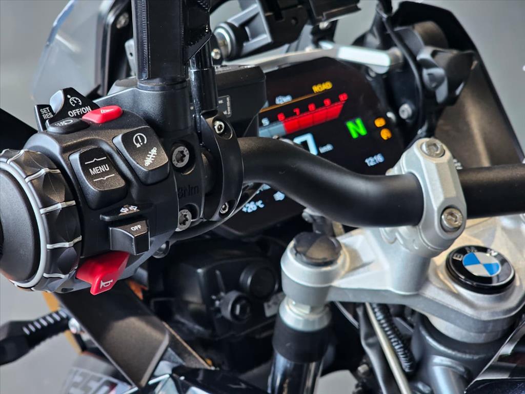 BMW R 1250 GS TRIPLE BLACK 2022