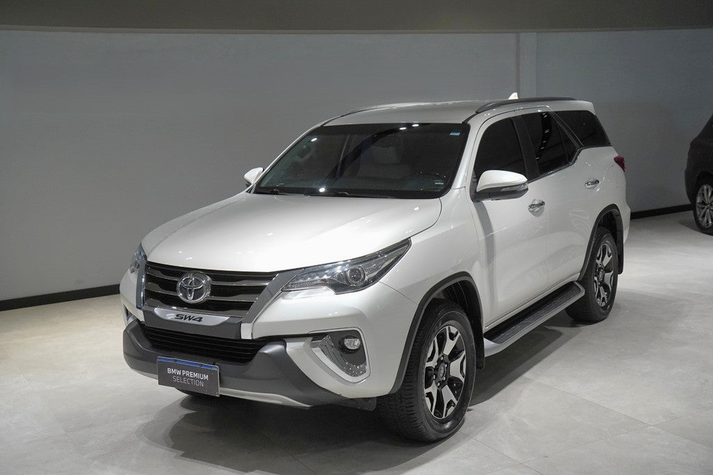 TOYOTA HILUX SW4 2.8 SRX DIAMOND 4X4 7 LUGARES 16V TURBO INTERCOOLER DIESEL 4P AUTOMÁTICO 2020