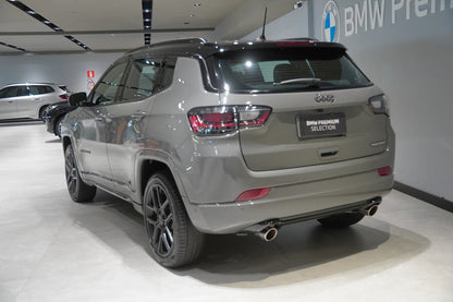 JEEP COMPASS 2.0 HURRICANE 4 TURBO GASOLINA BLACKHAWK AT9 2025