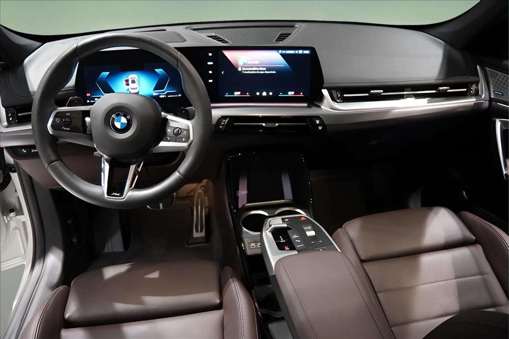 BMW X1 2.0 16V Turbo Gasolina sDrive20i M Sport Steptronic 2026 — foto 9 de 17