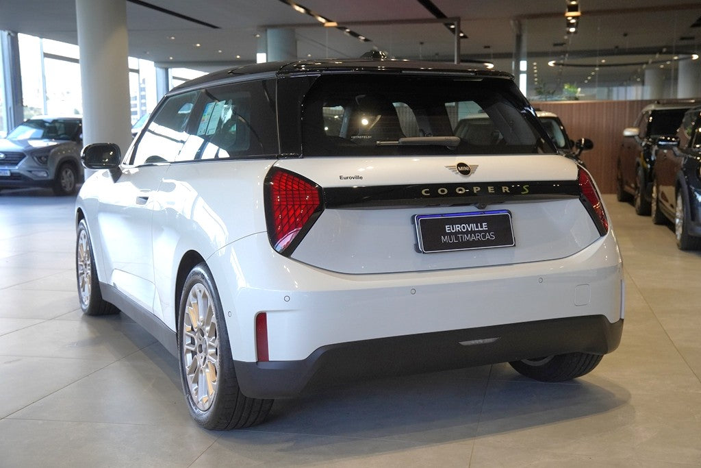 MINI COOPER SE TOP 2P ELÉTRICO 2024