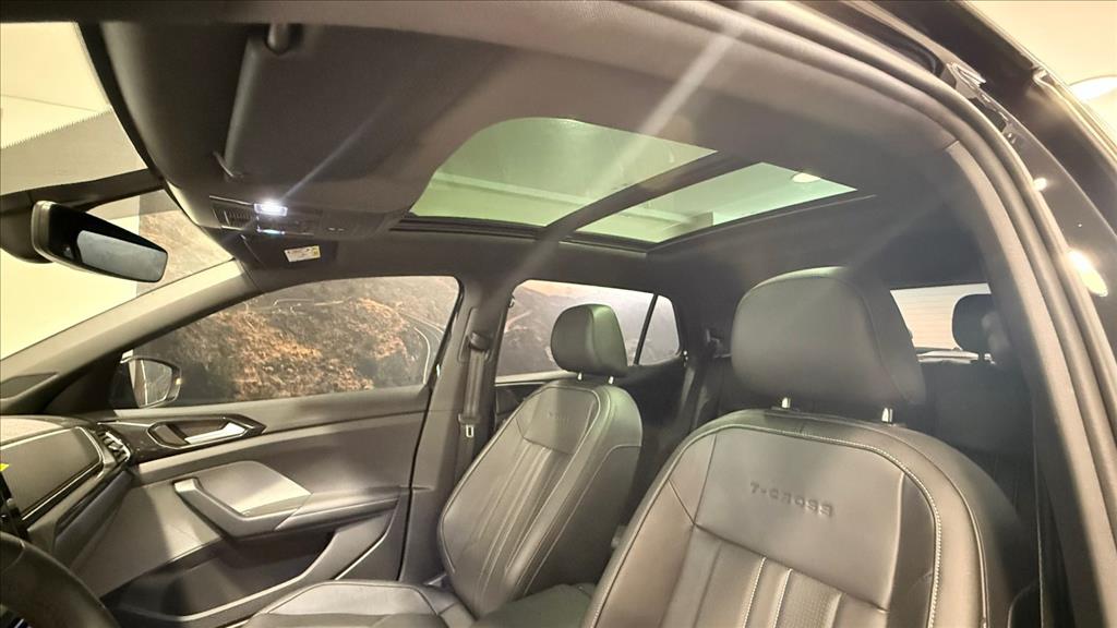 VOLKSWAGEN T-CROSS 1.0 200 TSI TOTAL FLEX COMFORTLINE AUTOMÁTICO 2025