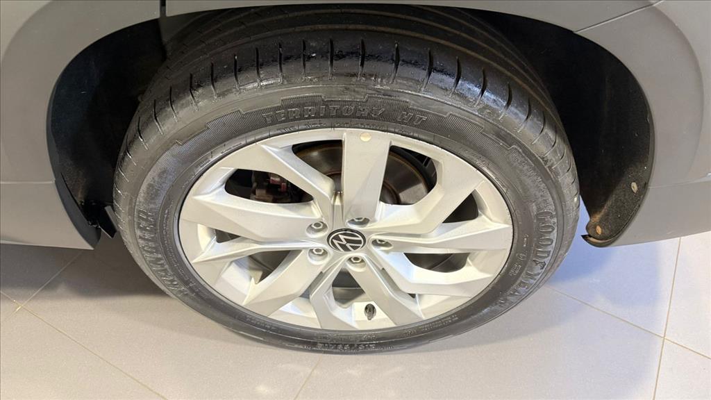VOLKSWAGEN TAOS 1.4 250 TSI TOTAL FLEX COMFORTLINE AUTOMÁTICO 2022