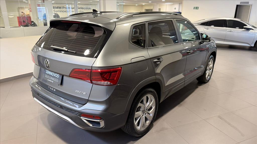 VOLKSWAGEN TAOS 1.4 250 TSI TOTAL FLEX COMFORTLINE AUTOMÁTICO 2022