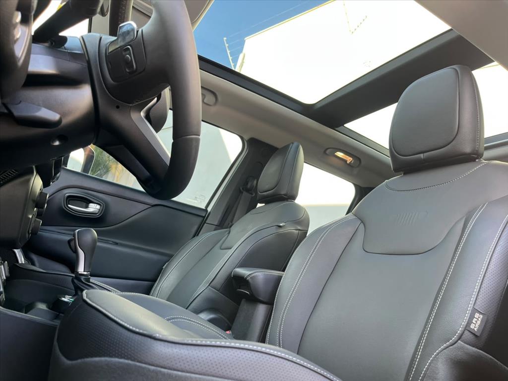 JEEP RENEGADE 1.3 T270 TURBO FLEX SAHARA AT6 2025