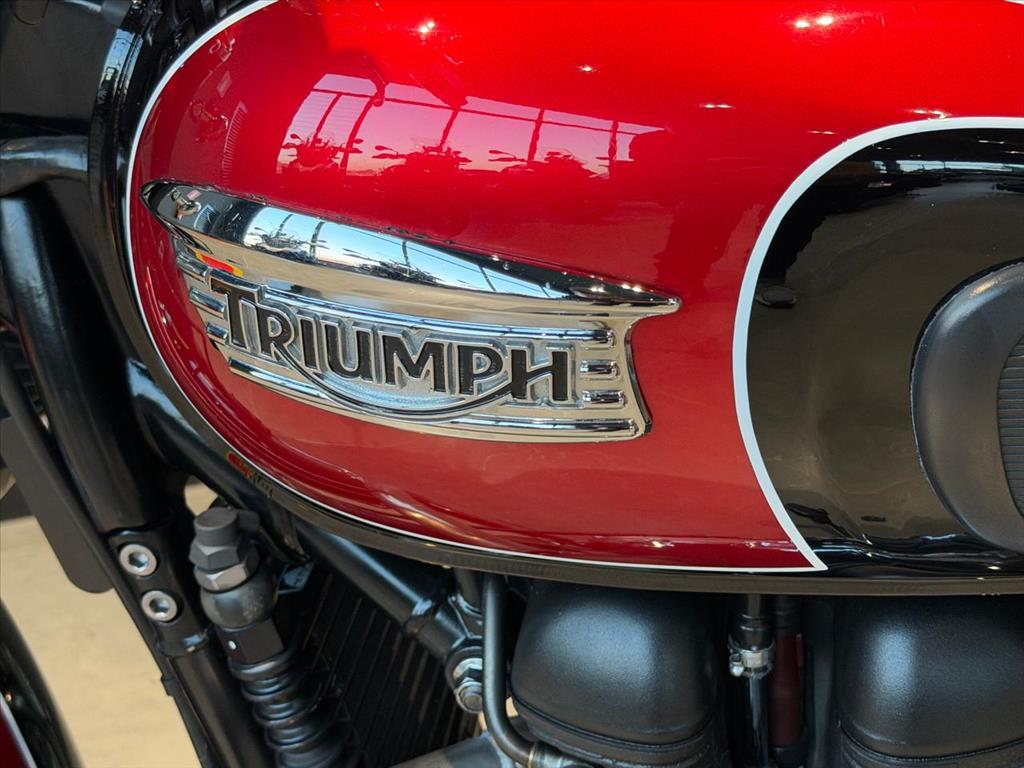TRIUMPH BONNEVILLE T 100 865 2014