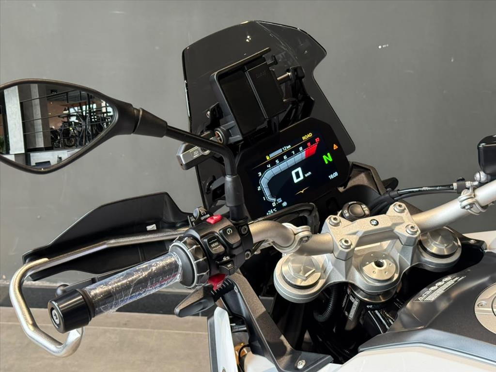 BMW F 900 GS TROPHY 2025