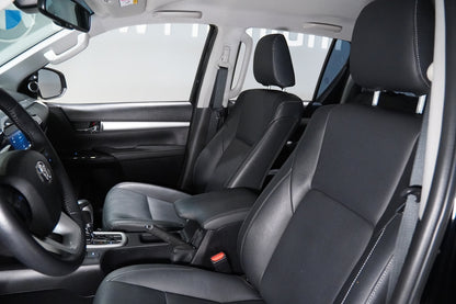 TOYOTA HILUX 2.8 D-4D TURBO DIESEL CD SRX 4X4 AUTOMÁTICO 2025
