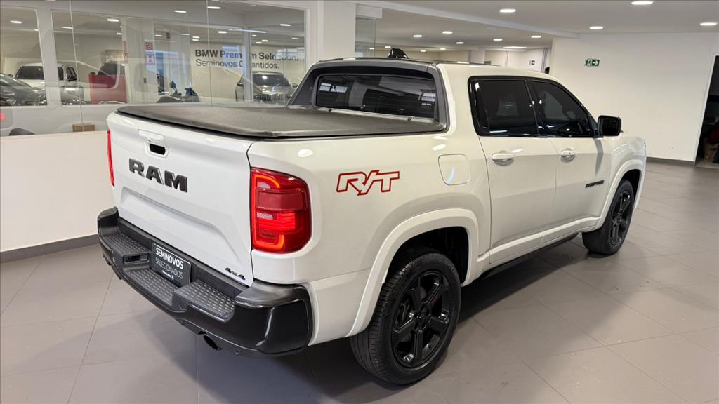 RAM RAMPAGE 2.0 HURRICANE 4 TURBO GASOLINA R/T 4X4 AUTOMÁTICO 2025