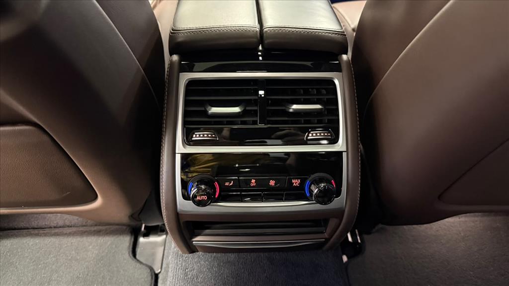 BMW 745Le 3.0 TWINPOWER HÍBRIDO M SPORT AUTOMÁTICO 2020