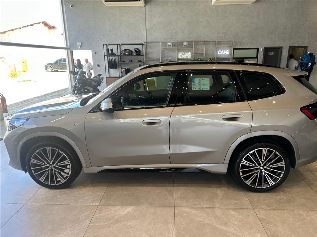 BMW X1 2.0 16V TURBO GASOLINA SDRIVE20I M SPORT STEPTRONIC 2025