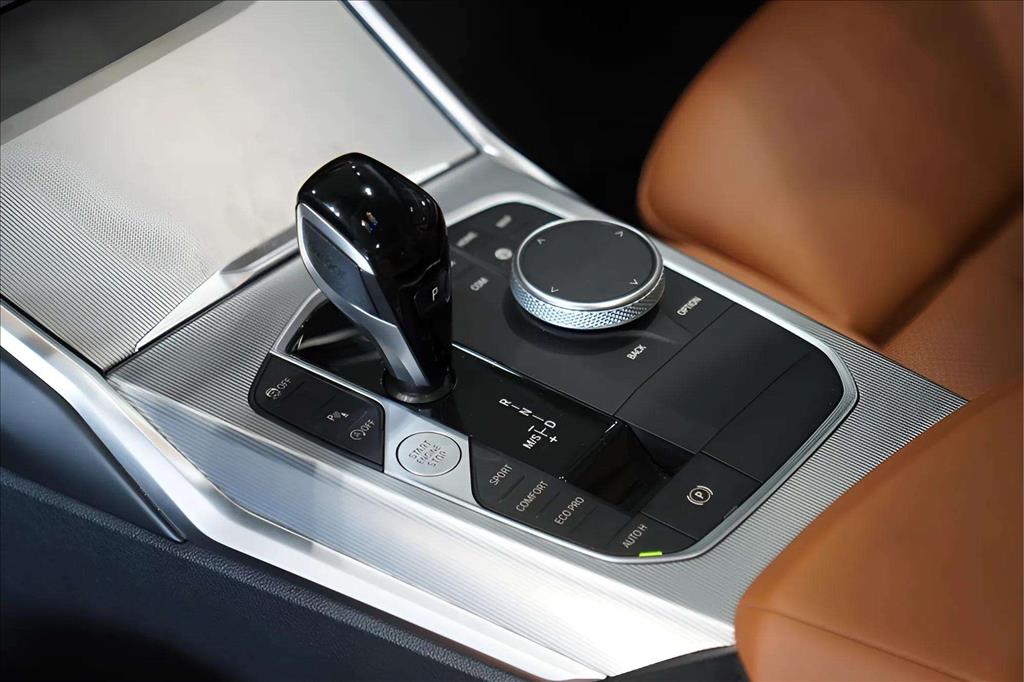 BMW 320i 2.0 16V TURBO FLEX SPORT GP AUTOMÁTICO 2022