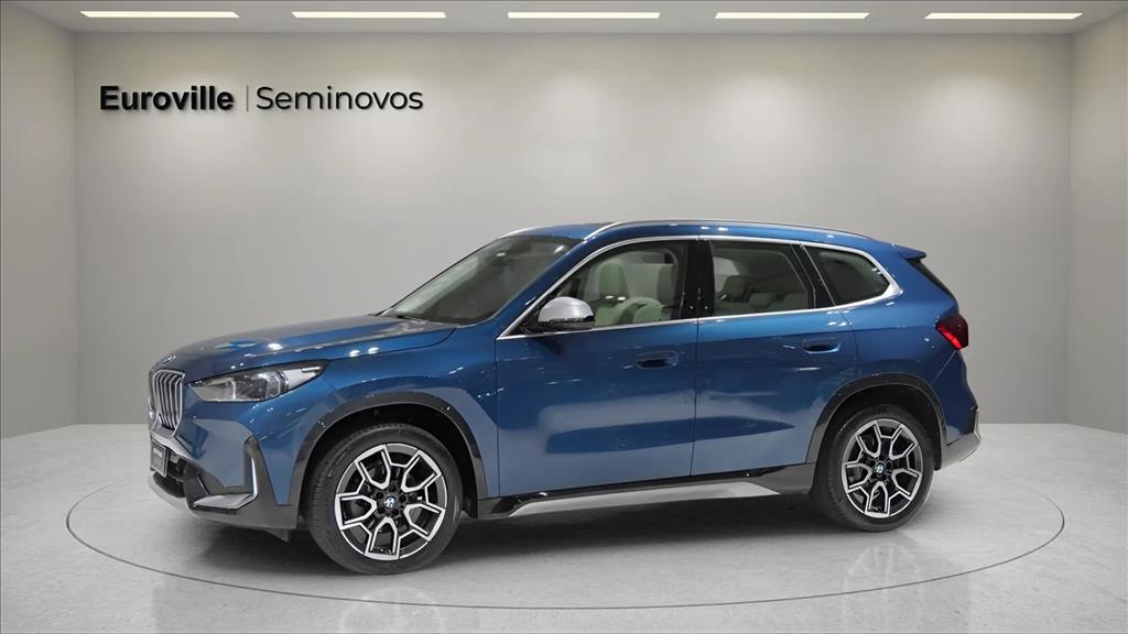 BMW X1 2.0 16V Turbo Gasolina sDrive20i X-Line Steptronic 2023 — foto 4 de 17