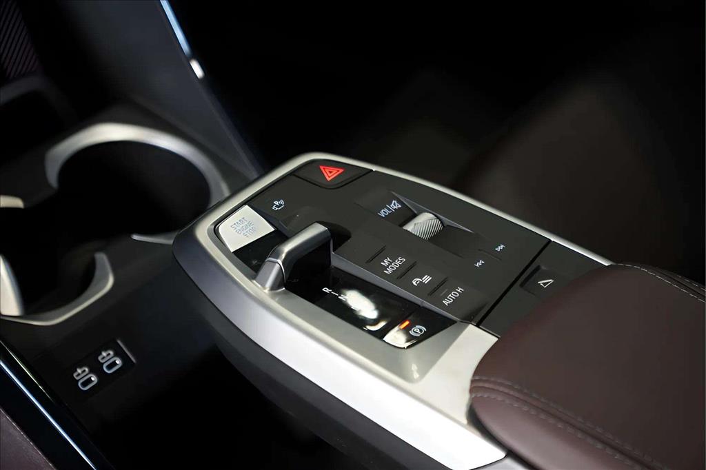 BMW X1 2.0 16V Turbo Gasolina sDrive20i M Sport Steptronic 2025 — foto 16 de 18 (ampliada)