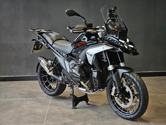 BMW R 1300 GS TRIPLE BLACK 2025