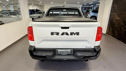 RAM RAMPAGE 2.0 HURRICANE 4 TURBO GASOLINA R/T 4X4 AUTOMÁTICO 2025