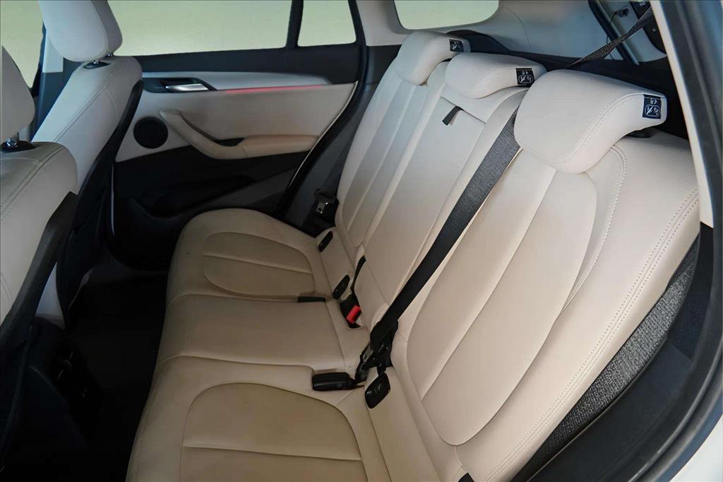 BMW X1 2.0 16V Turbo ActiveFlex sDrive20i 4P Automático 2021 — foto 15 de 20 (ampliada)
