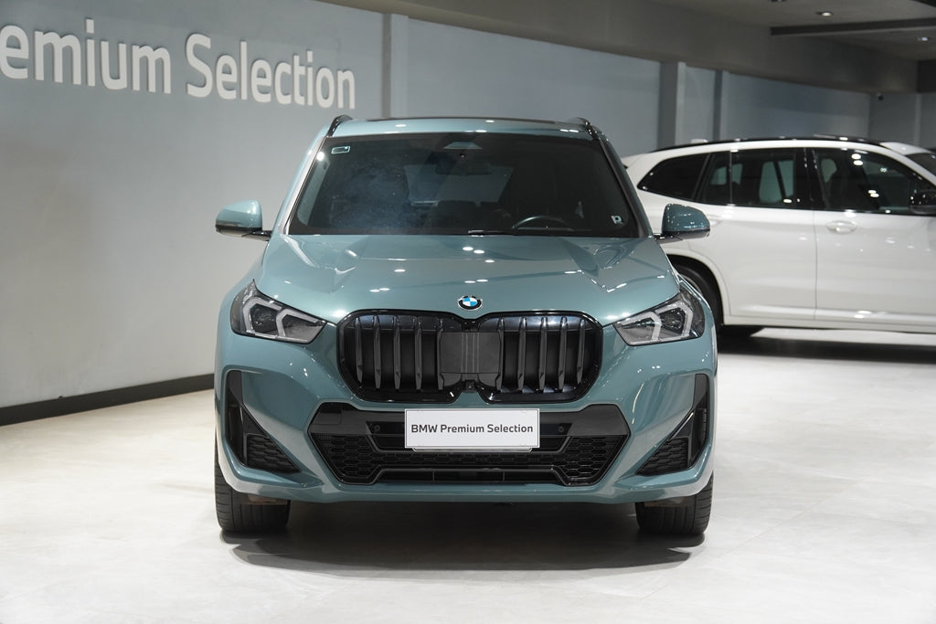 BMW X1 2.0 16V Turbo Gasolina sDrive20i M Sport Steptronic 2023 — foto 3 de 18 (ampliada)