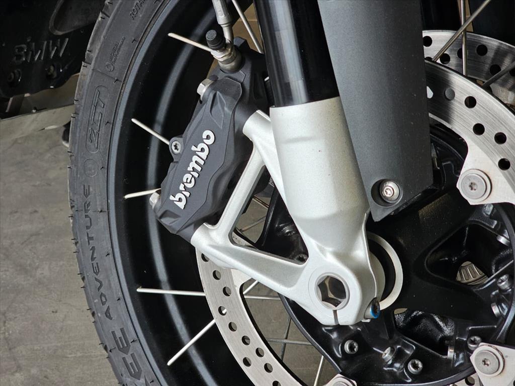 BMW R 1250 GS TRIPLE BLACK 2022
