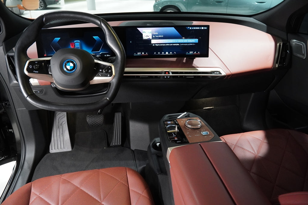 BMW iX ELÉTRICO XDRIVE50 SPORT 2024