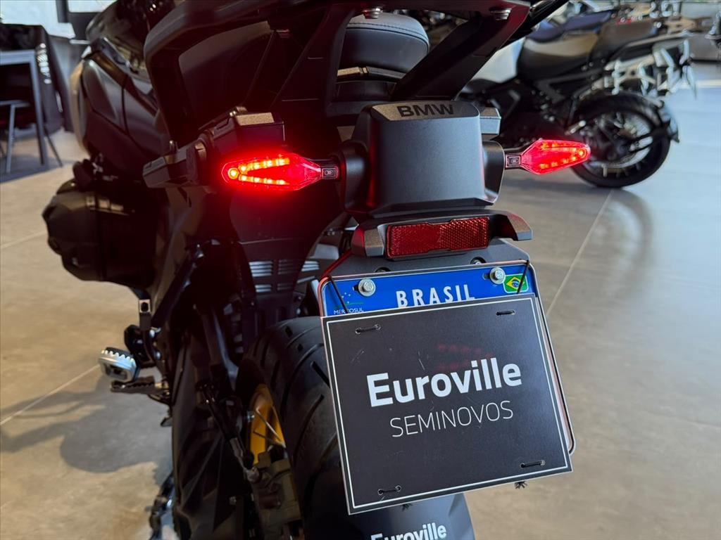 BMW R 1300 GS TRIPLE BLACK 2024