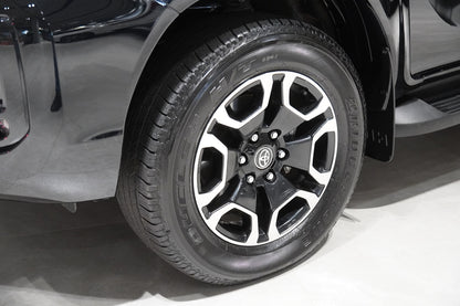 TOYOTA HILUX 2.8 D-4D TURBO DIESEL CD SRX 4X4 AUTOMÁTICO 2025