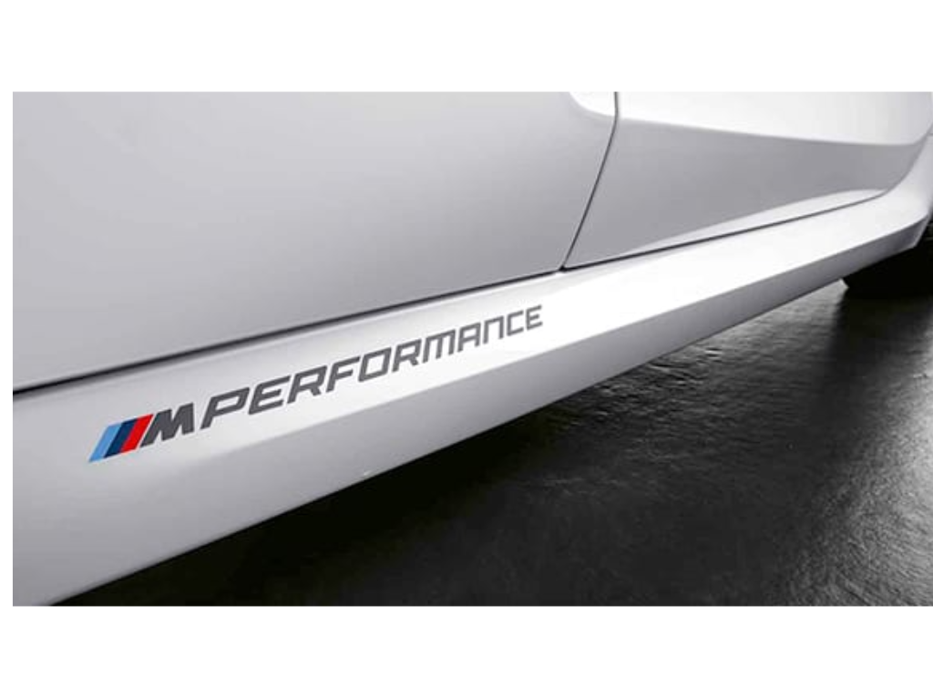 Adesivo BMW M Performance — BMW - vista 4