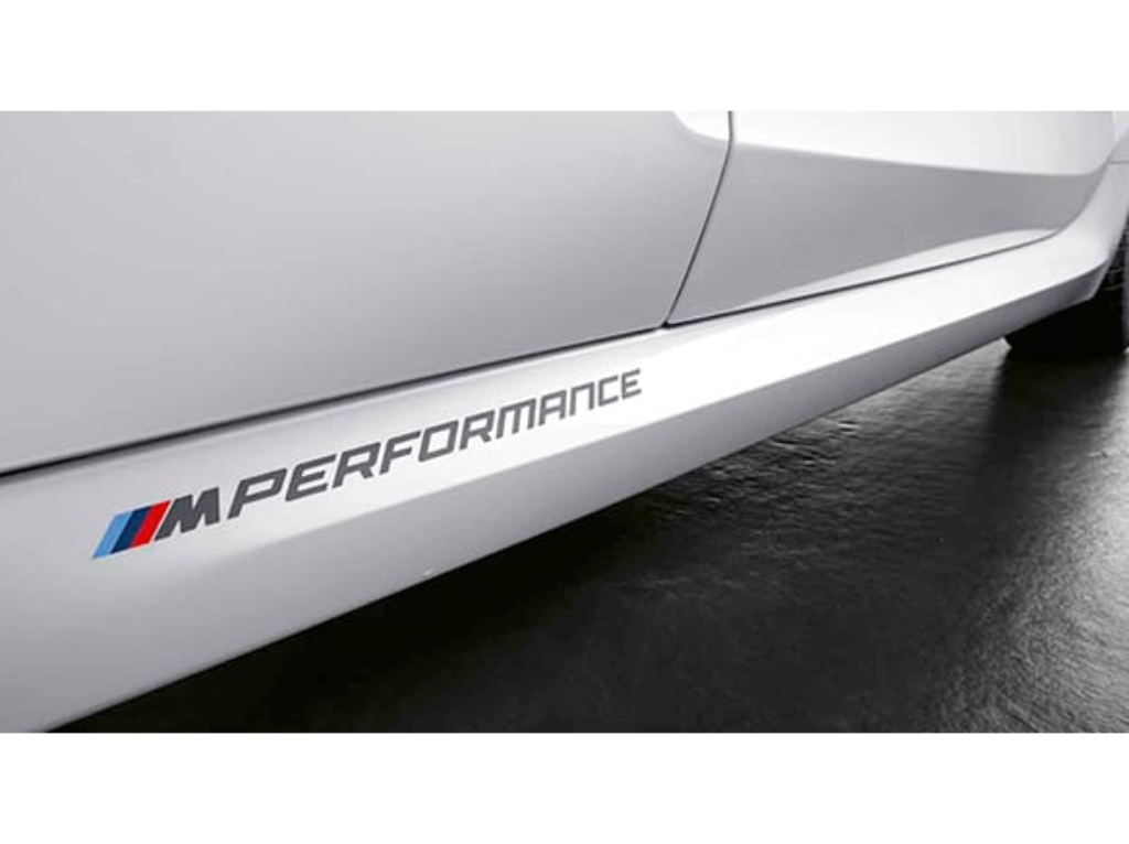 Adesivo BMW M Performance — BMW - vista 3