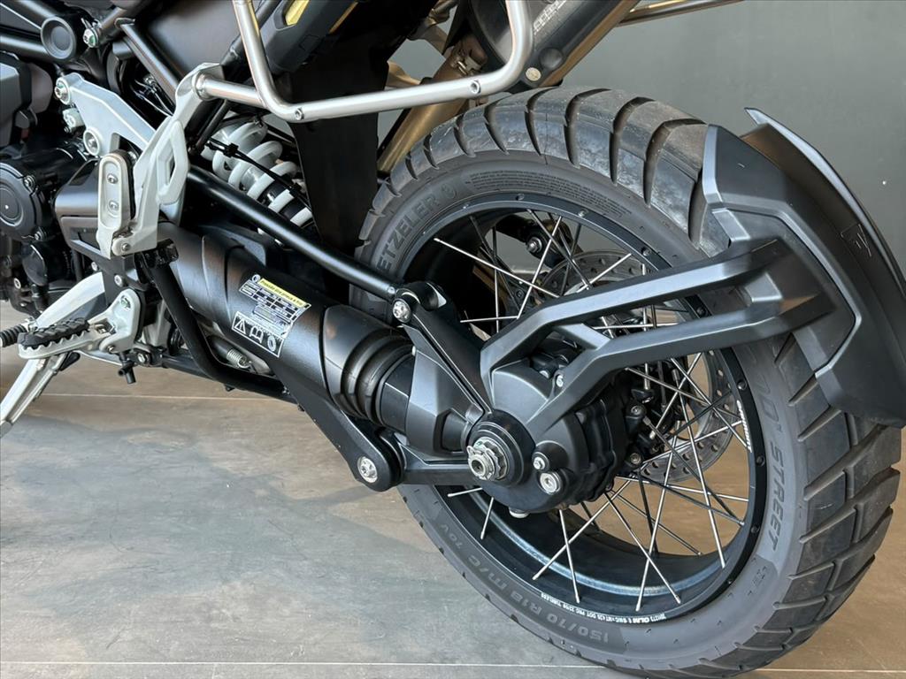 TRIUMPH TIGER 1200 BLACK EDITION 2024