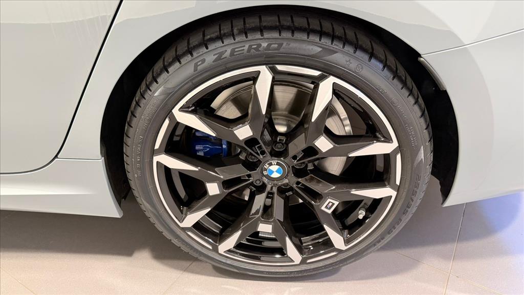 BMW 320i 2.0 16V TURBO FLEX M SPORT AUTOMÁTICO 2025