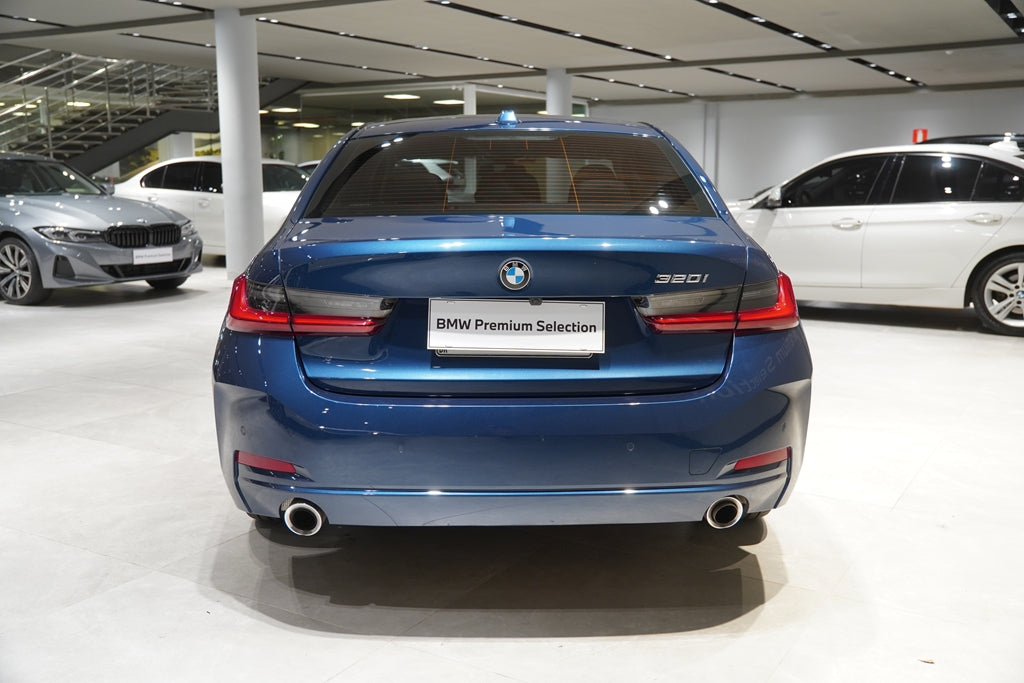 BMW 320i 2.0 16V Turbo Flex GP Automático 2023 — foto 5 de 14 (ampliada)