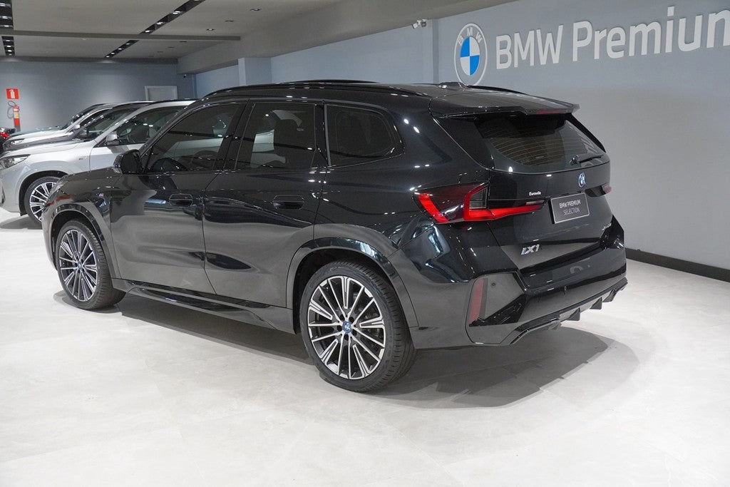 BMW iX1 ELÉTRICO XDRIVE30 M SPORT 2025