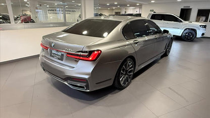 BMW 745Le 3.0 TWINPOWER HÍBRIDO M SPORT AUTOMÁTICO 2020